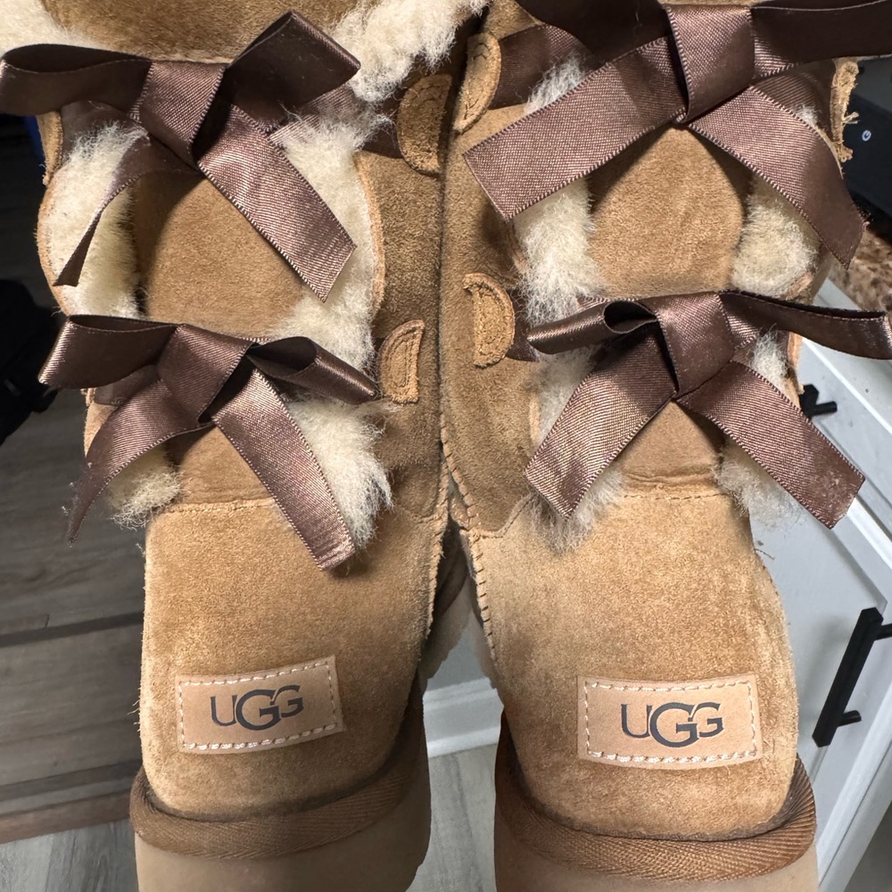 UGG Tan Winter Boots with Brown Accents